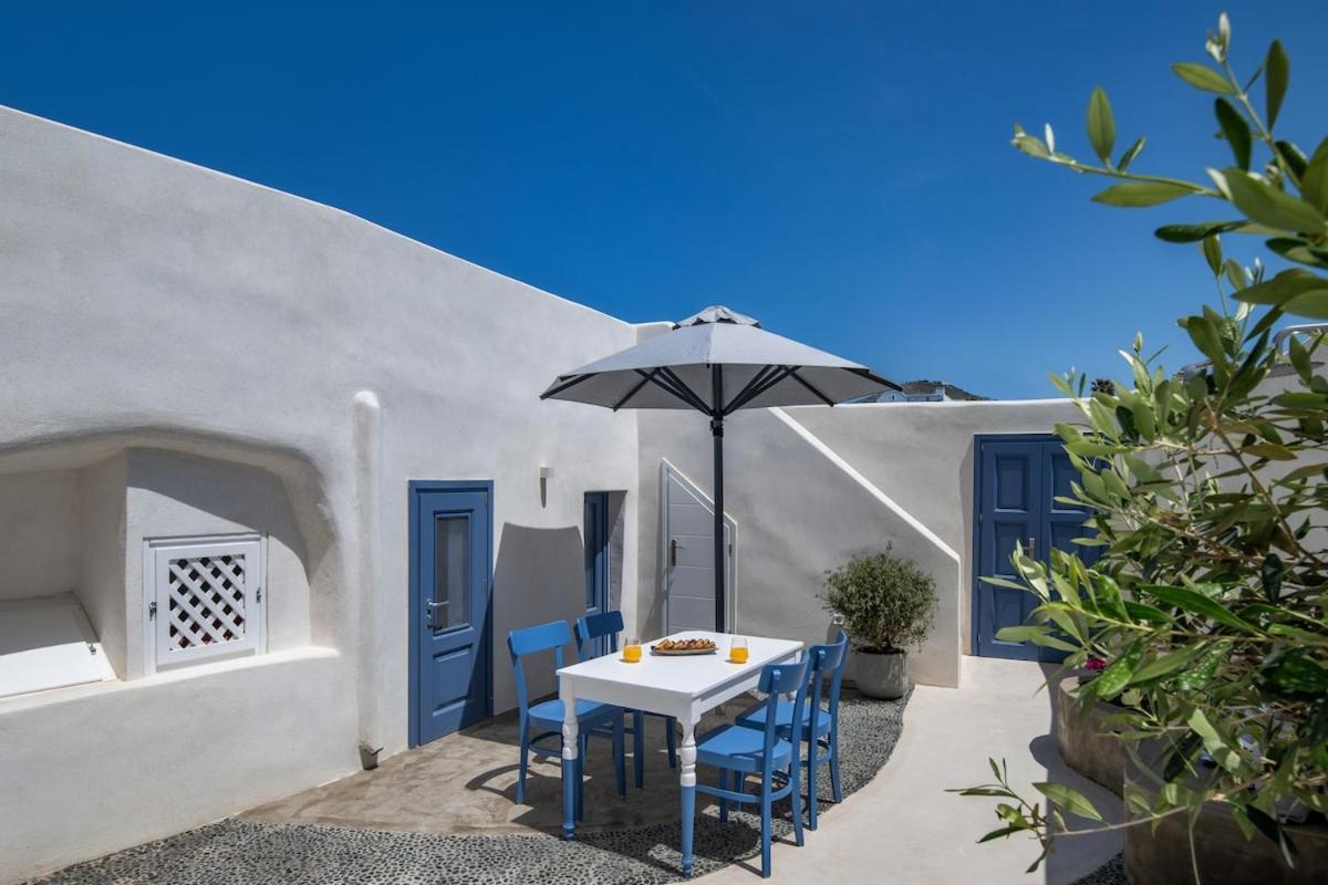 Villa Gilbert'S Cave With Cave Jacuzzi Megalochori  Exterior foto
