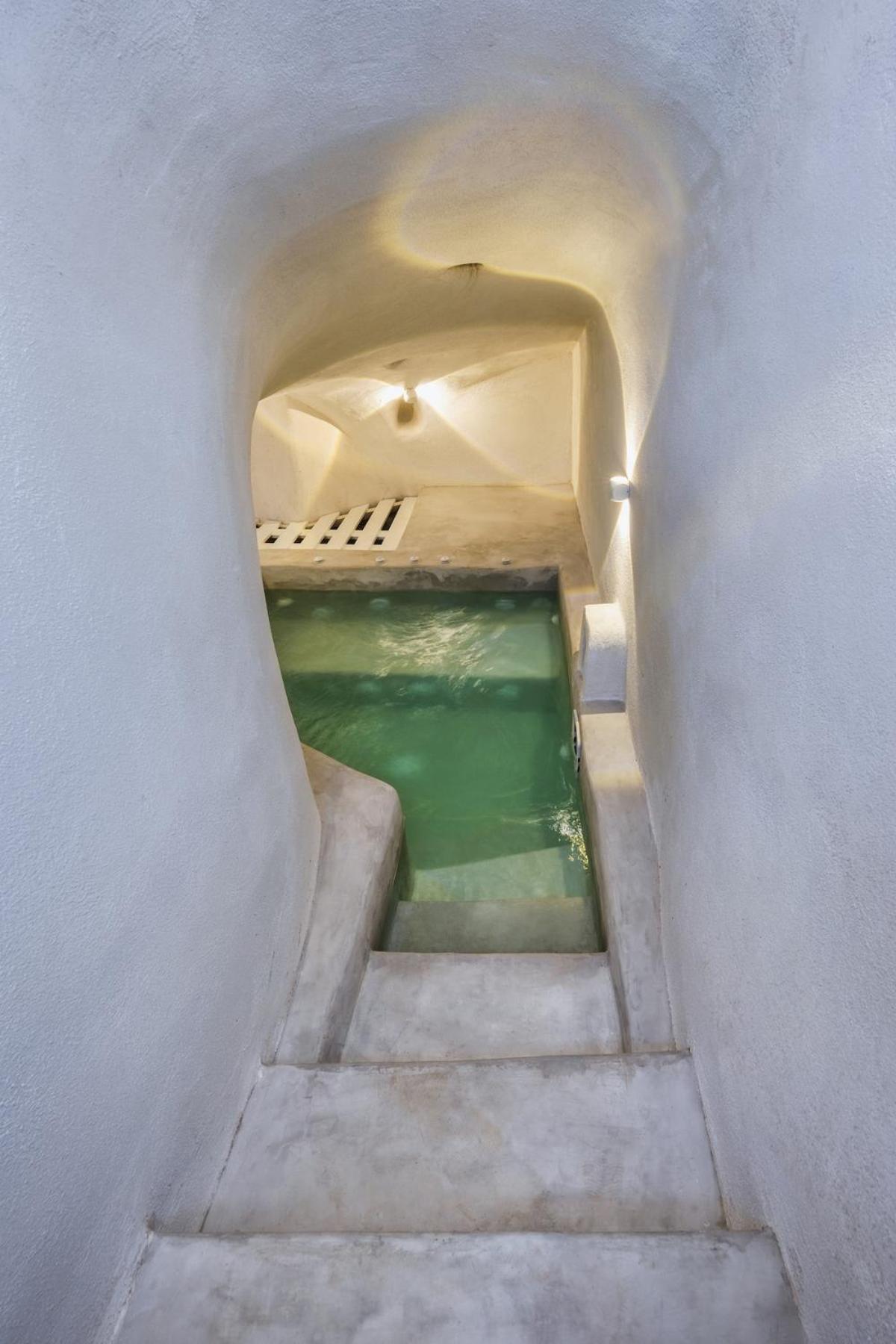 Villa Gilbert'S Cave With Cave Jacuzzi Megalochori  Exterior foto